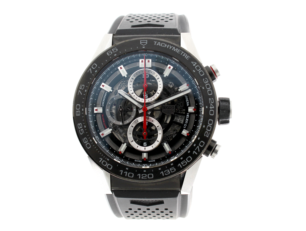 TAG HEUER Carrera Herren-Chronograph mit Keramik-Stahlgehäuse, Automatikwerk, Glasboden und TagHeuer-Schließe.