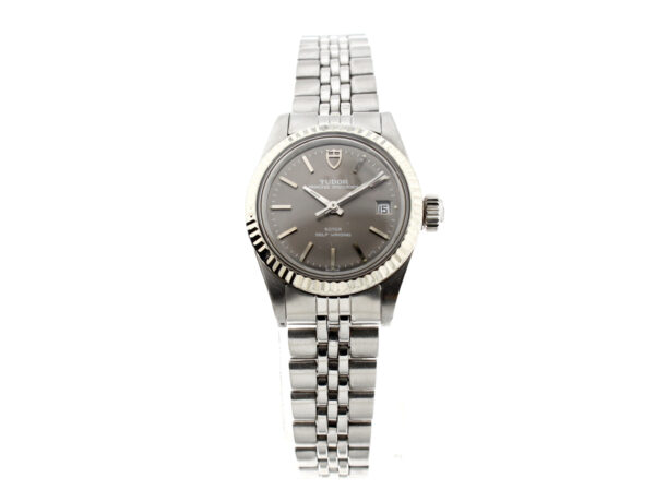 TUDOR Prince Oysterdate Damenuhr mit Edelstahlgehäuse, ETA-Automatikwerk, Datum und verschraubter Krone.